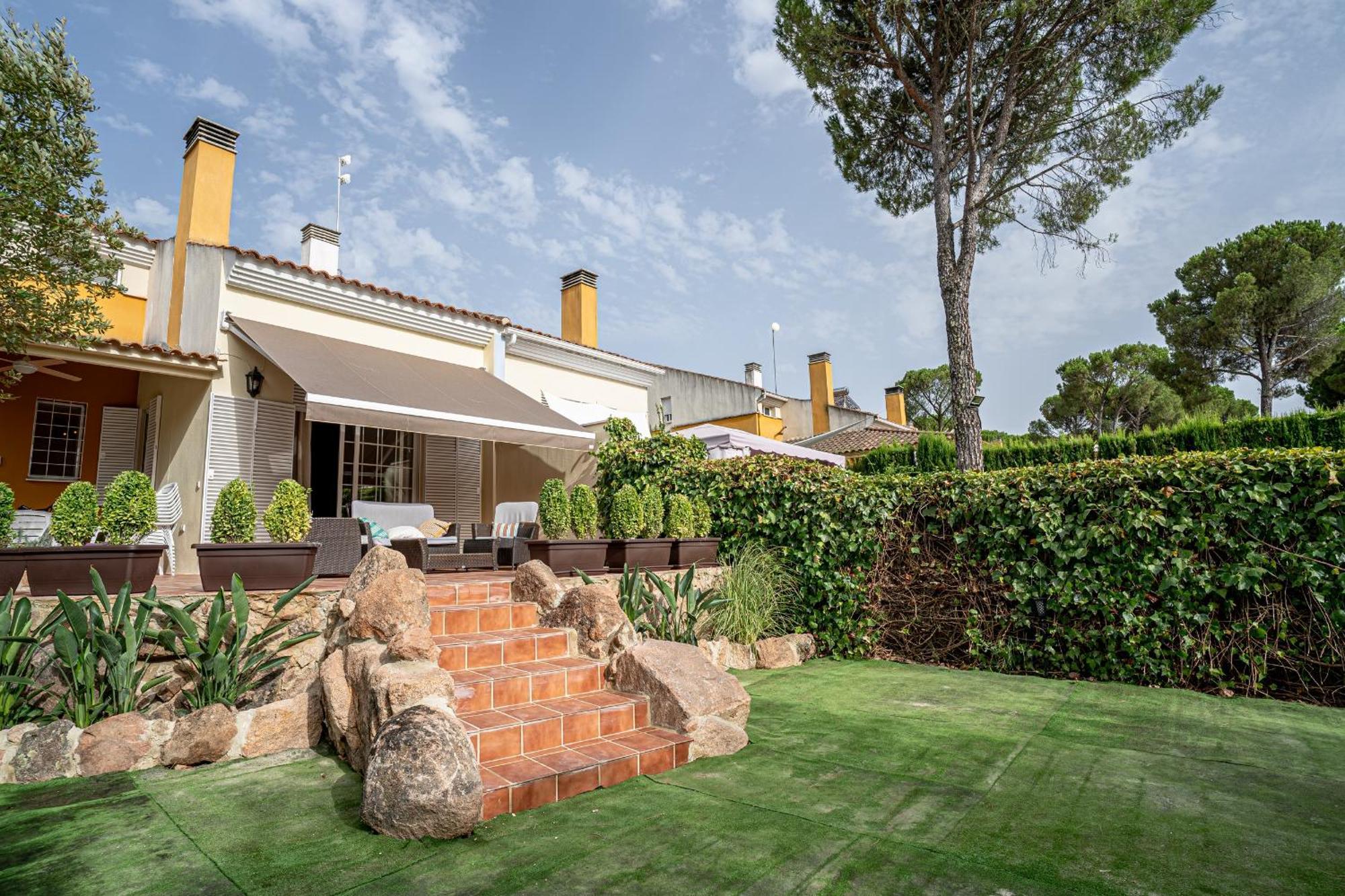 Casa Los Jardines Del Lago Cordova Esterno foto